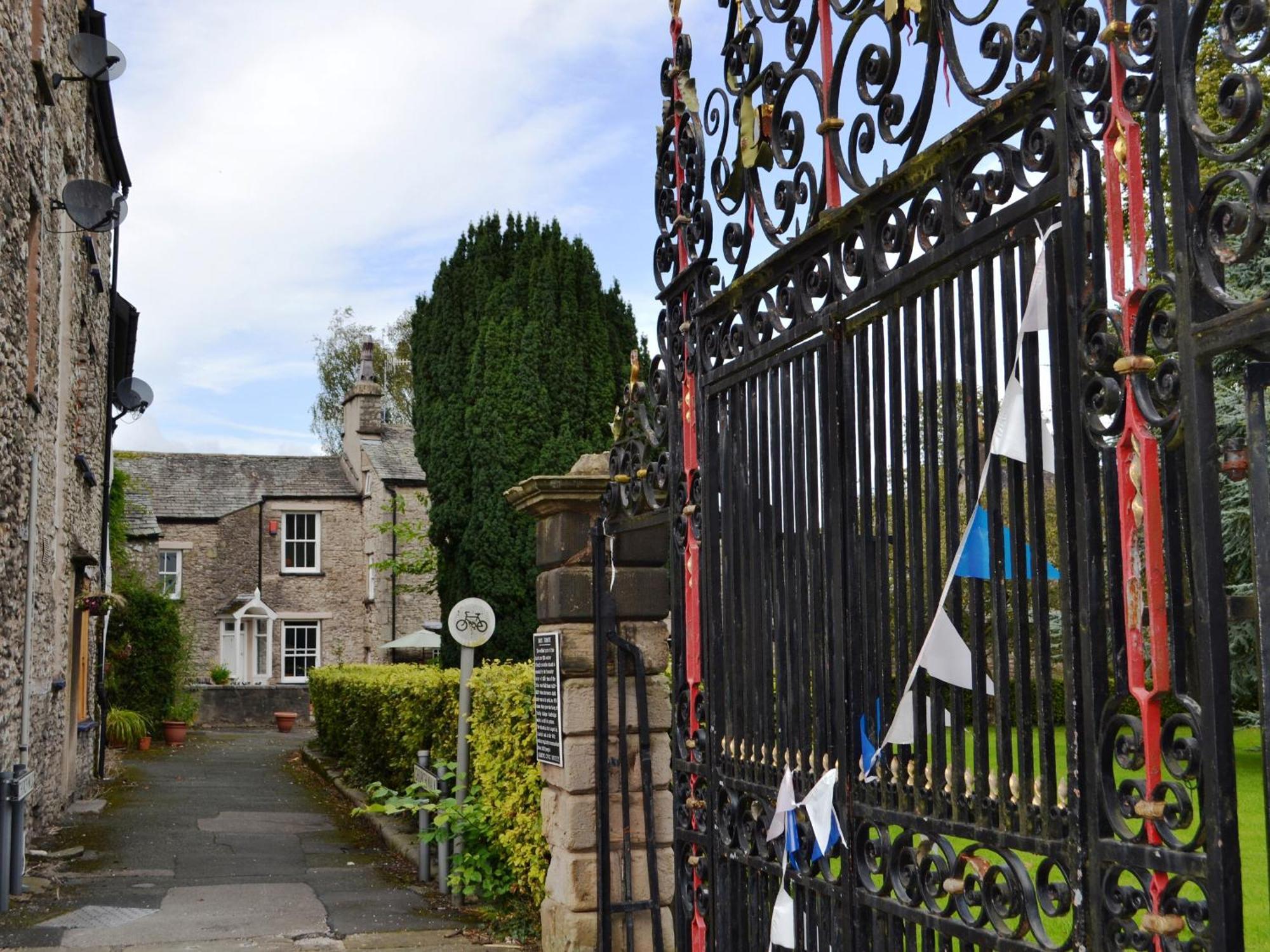 Church Walk Cottage Kendal Luaran gambar